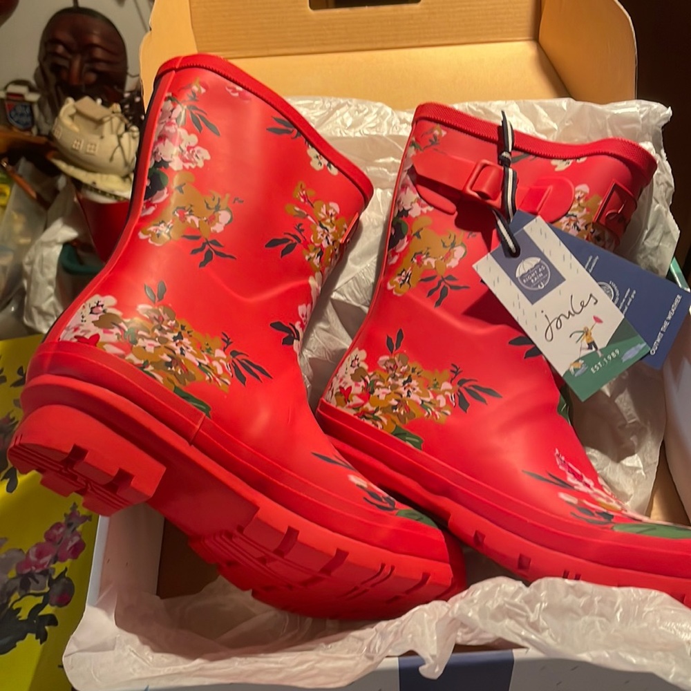 Joules Molly Welly red floral rain boots new in box size 7